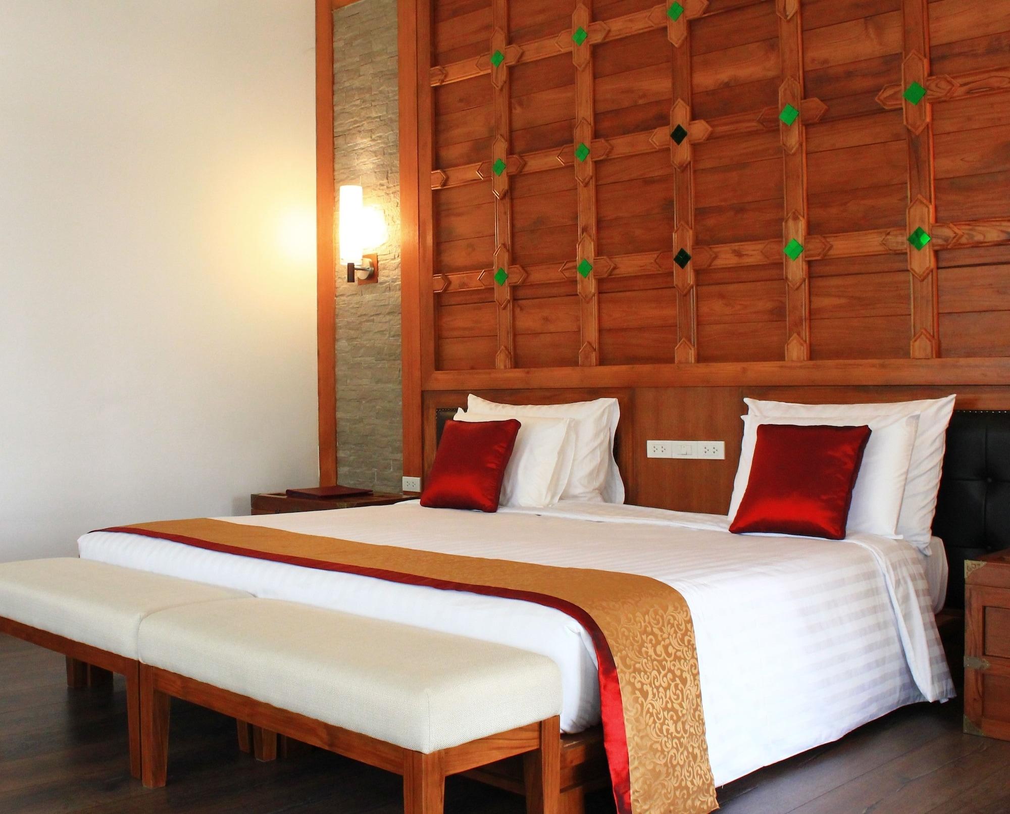 Vivo Bene Village Doi Saket Bagian luar foto