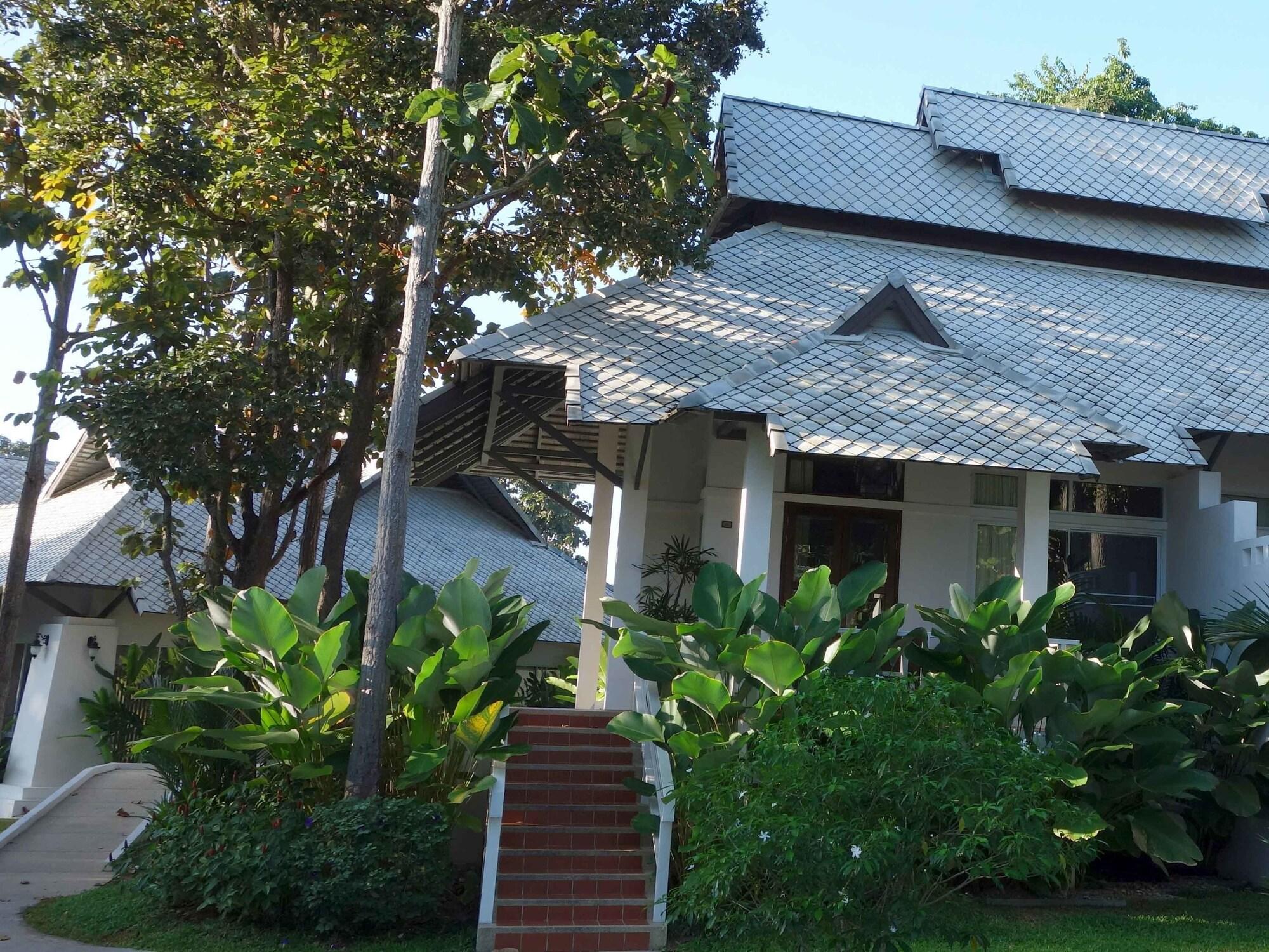 Vivo Bene Village Doi Saket Bagian luar foto