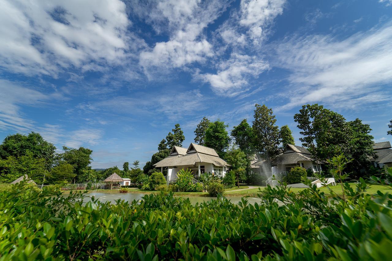 Vivo Bene Village Doi Saket Bagian luar foto